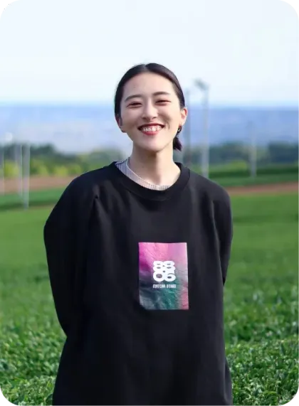 小野塚 彩芽
